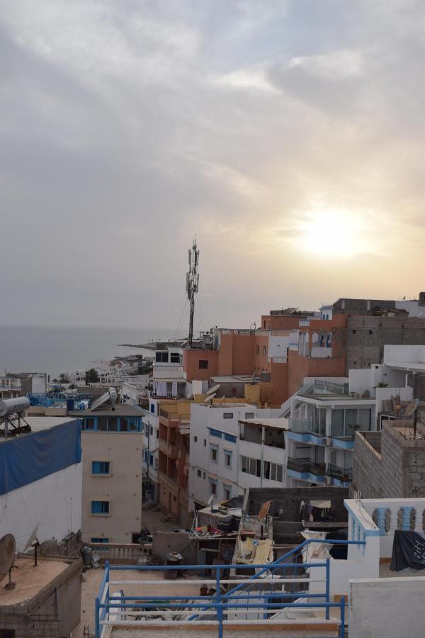 Готель Sunny Wave Taghazout Surf & Yoga Екстер'єр фото